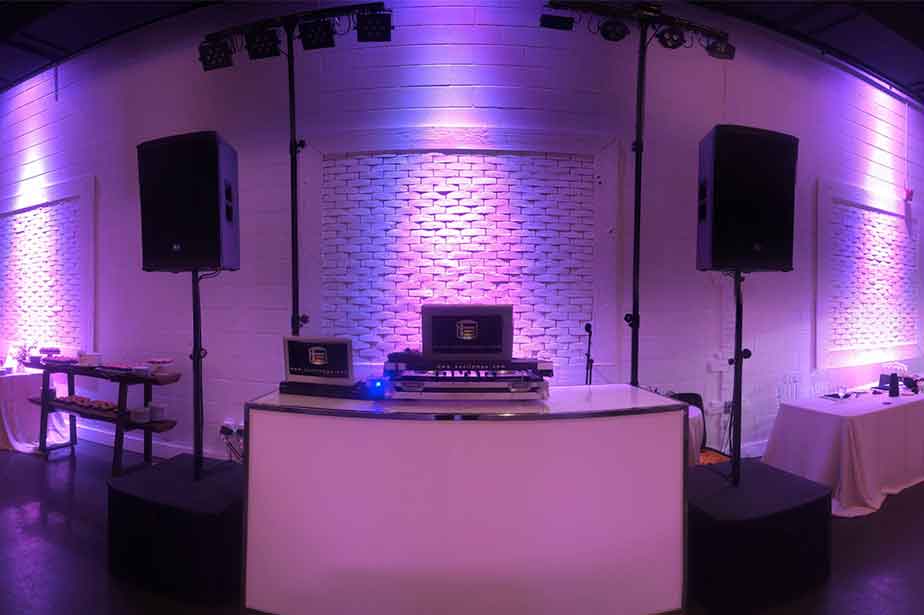 YMG York-Mills Gallery Toronto Weddingg-Dj-Set-up
